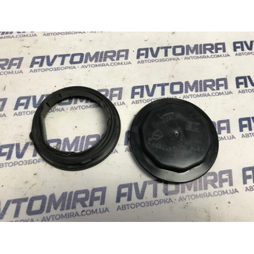 Крышка бачка FAP / DPF Peugeot 308 2013-2021 9805343880